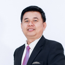 นายอภิชาติ กุลธานี